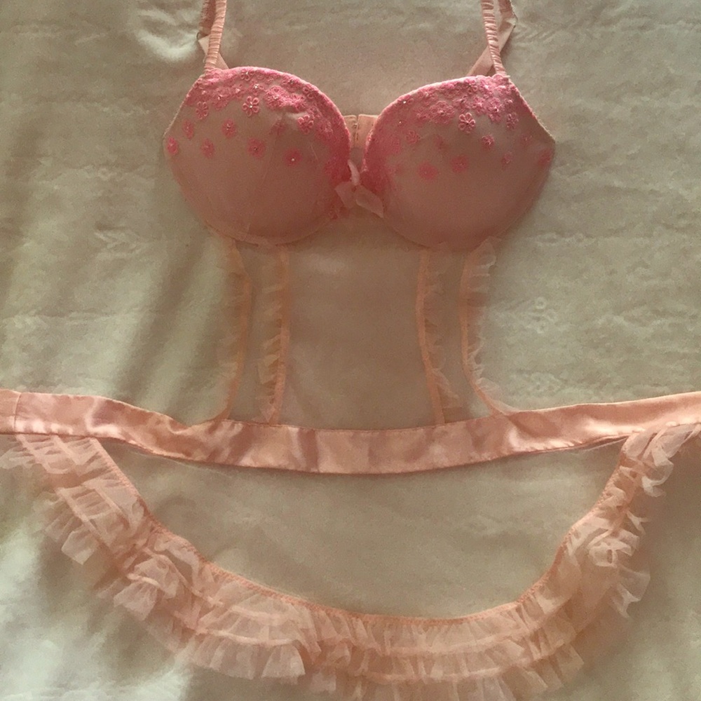 VS 36D Lingerie